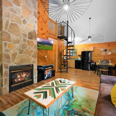 Summer Special! Dollywood At 2 Min & Heated Pool Sevierville Exterior photo